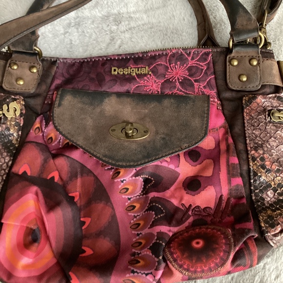 EUC Desigual multi color purse - Picture 8 of 8